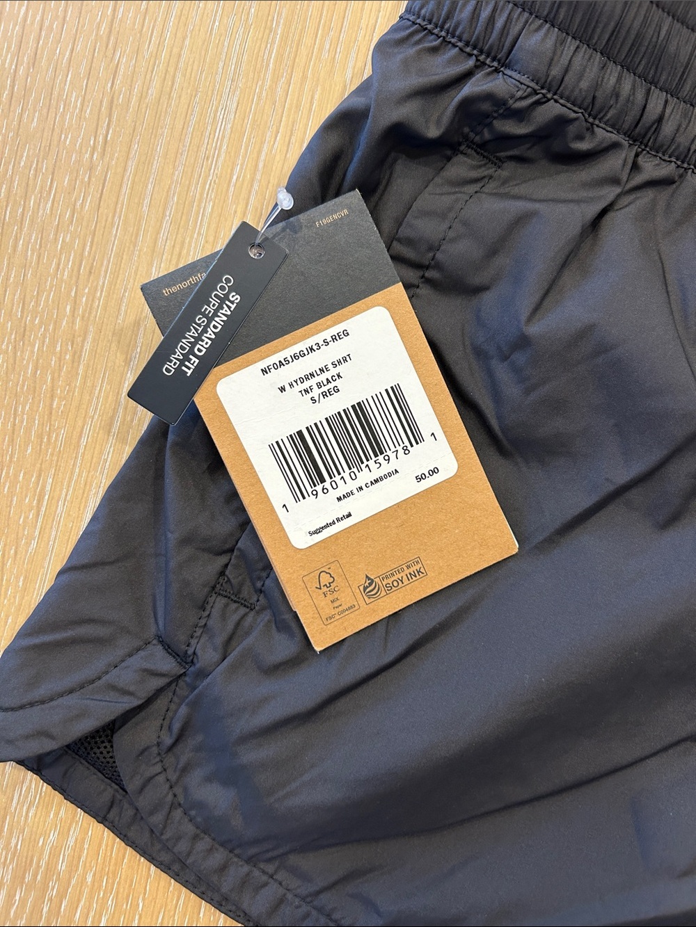 The North Face Windwall Hydrenaline Shorts - Picture 2 of 8